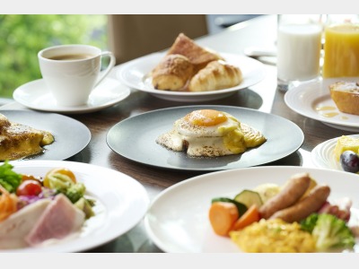 ポム・ダダン　朝食（イメージ）