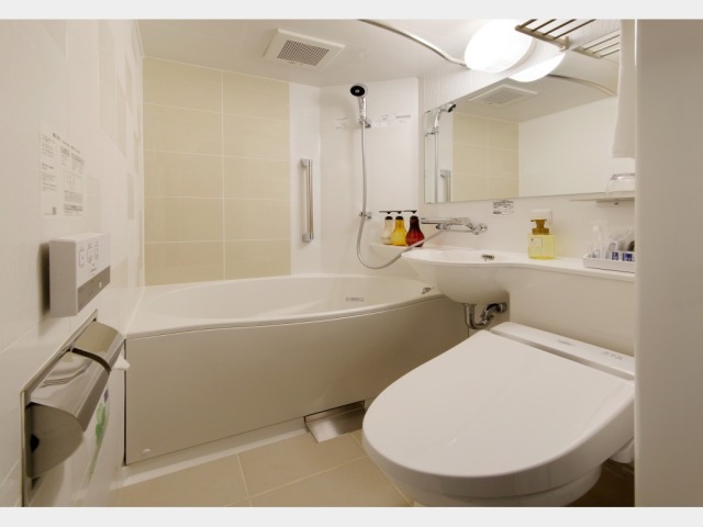 �o�X���[��