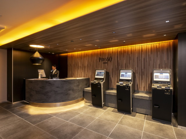 �t�����g�E2�K���r�[