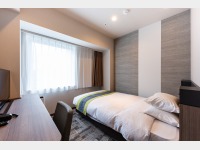 �V���O���i�V�����[�u�[�X�t�j