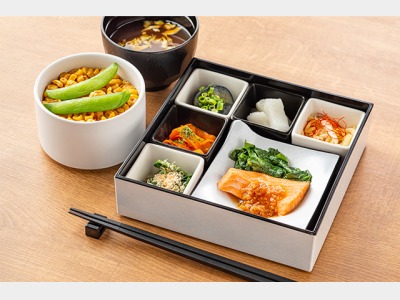 食事（イメージ）