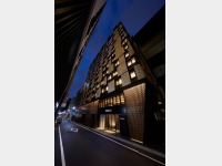 ���O�ρ���v�G���A�ւ̃A�N�Z�X�ɗD��Ă��邽�߁A���̋��_�ɍœK