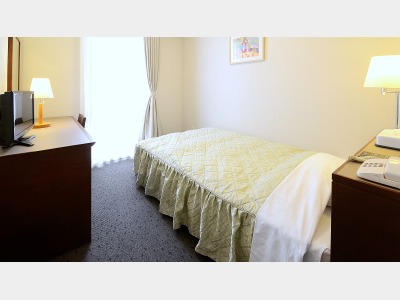 【シングルルーム】14.7㎡・ベッド幅120cm