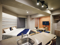 �O�����W���p�j�[�Y