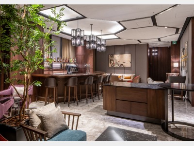 バー＆ラウンジ