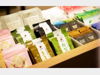 �t���[�A���j�e�B1