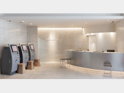 フロントデスク