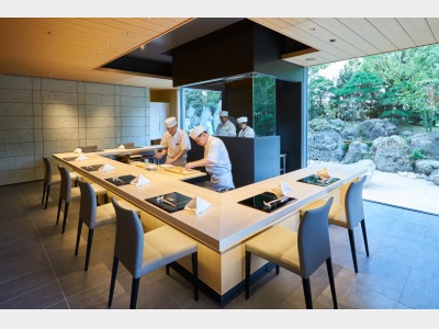 日本料理　山里