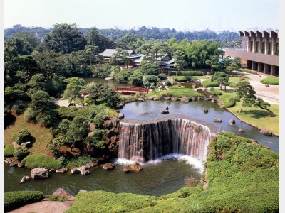 日本庭園（昼）