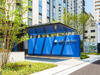 ホテルエントランス