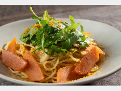 ランチ／スパゲティペペロンチーノ からすみとルーコラ添え