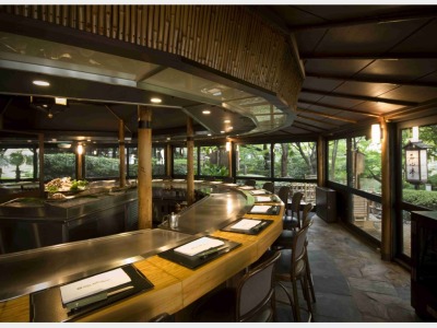 鉄板焼「石心亭」