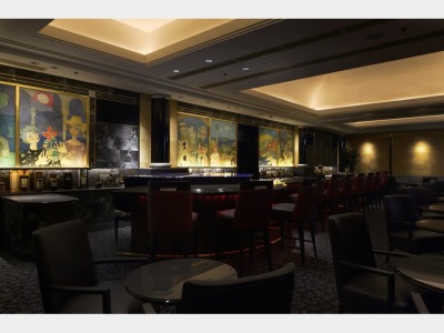 ＊メインバー「バー カプリ」