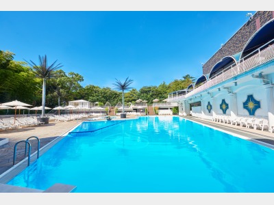 【季節限定】ガーデンプール