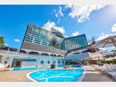 【季節限定】ガーデンプール