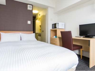 スタンダードセミダブルルーム