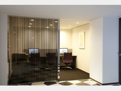 ビジネスコーナー