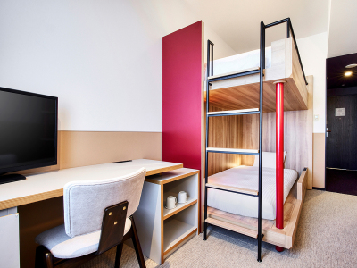 ロフトベッド｜2段ベッドを設置し、プライベート空間が保たれています。