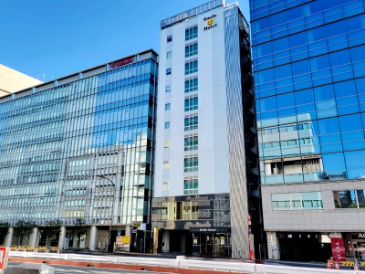 �X�}�C���z�e���i���x���w�O�̊O��