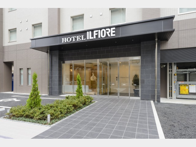 ホテルイルフィオーレ葛西 外観