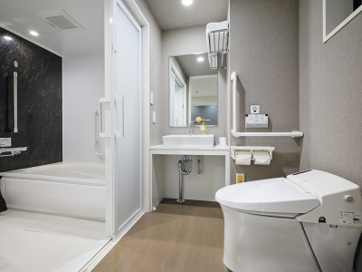 ユニバーサルルーム　バス