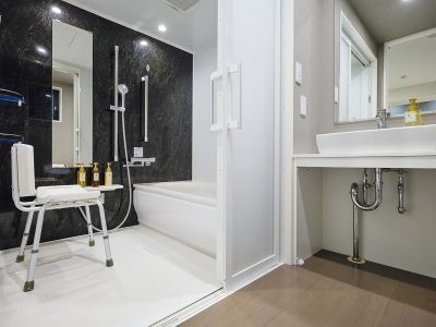 ユニバーサルルーム　バス