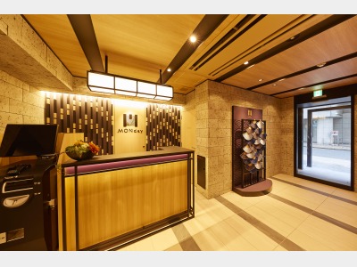 フロント・ロビー