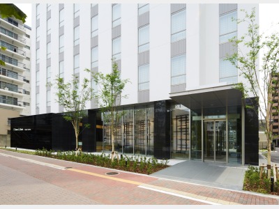 外観_エントランス正面