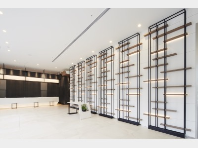 ロビー_フロント前2