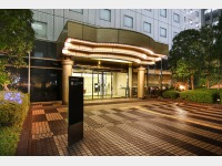 �G���g�����X