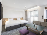 �t�@�~���[�c�C���i���j