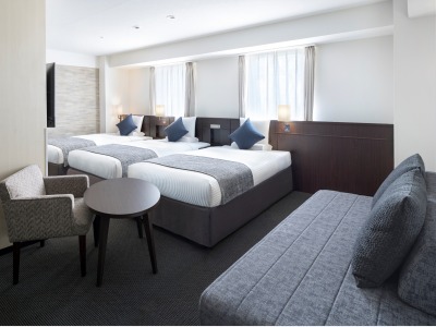 デラックストリプルルーム