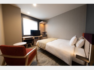 モデレートセミダブル