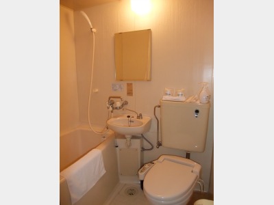 ユニットバスルーム