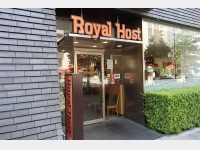 ���X�g�����u���C�����z�X�g�v