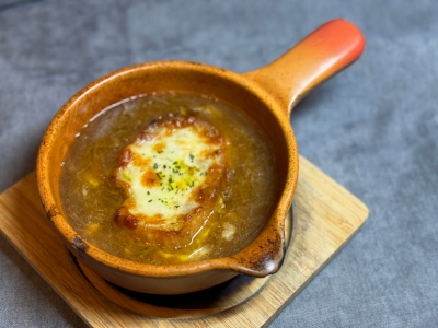 【夕食】オニオングラタンスープ