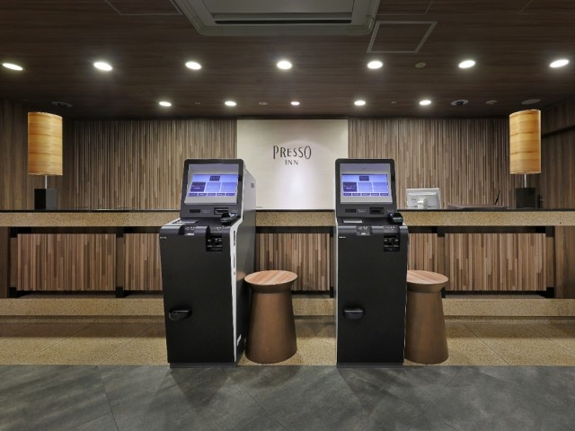京王プレッソイン池袋 フロント