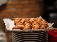 �y�C���L�����e�B�E�G�X�g�z