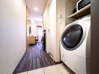 �q��������@