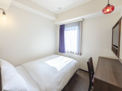 【客室】セミダブル