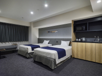 �t�@�~���[���[��