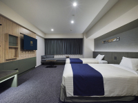 �t�@�~���[���[��