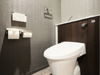 �X�^���_�[�h�t�@�~���[�i�o�X���[���j