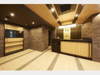 �t�����g�E���r�[