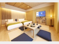 �O�����W���p�j�[�Y�i���j