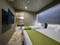 �p�[�N�T�C�h�X�C�[�g���[��