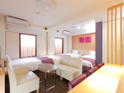 デラックストリプルツリービュールーム