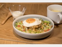 ���R���R