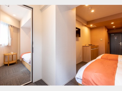 コネクティング