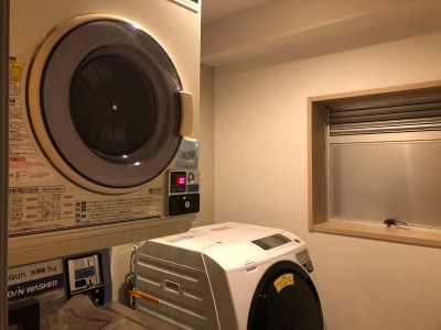 館内コインランドリー完備